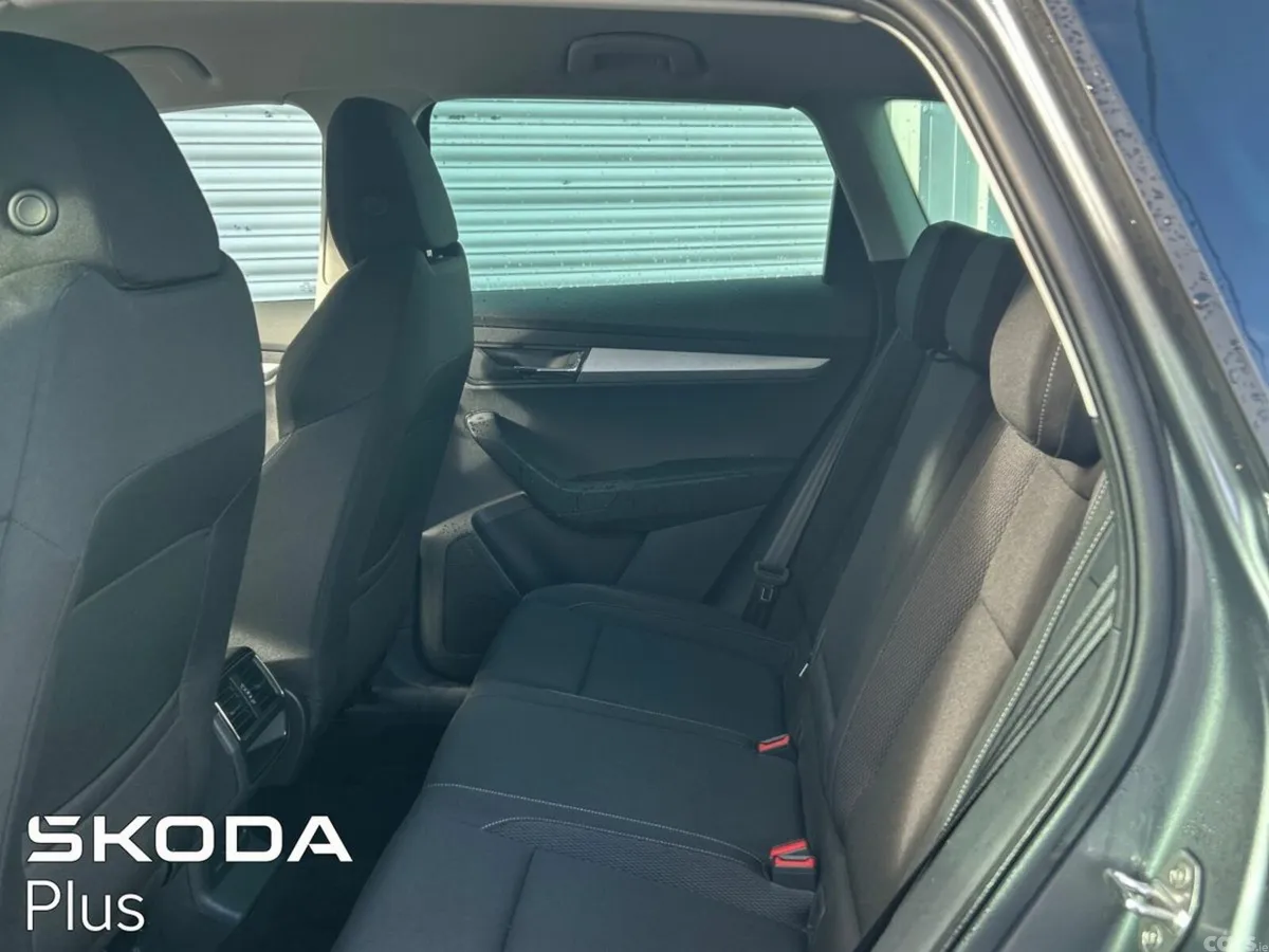 Skoda Karoq SUV, Diesel, 2024, Grey