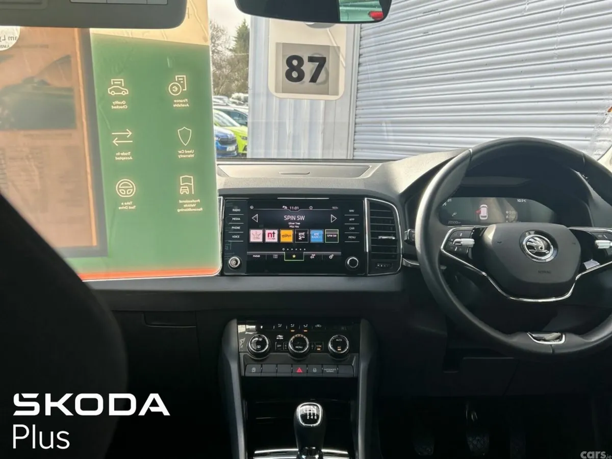 Skoda Karoq SUV, Diesel, 2024, Grey