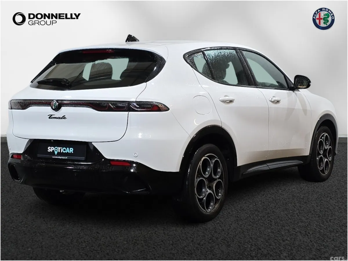 Alfa Romeo Tonale Hatchback, Petrol, 2024, White