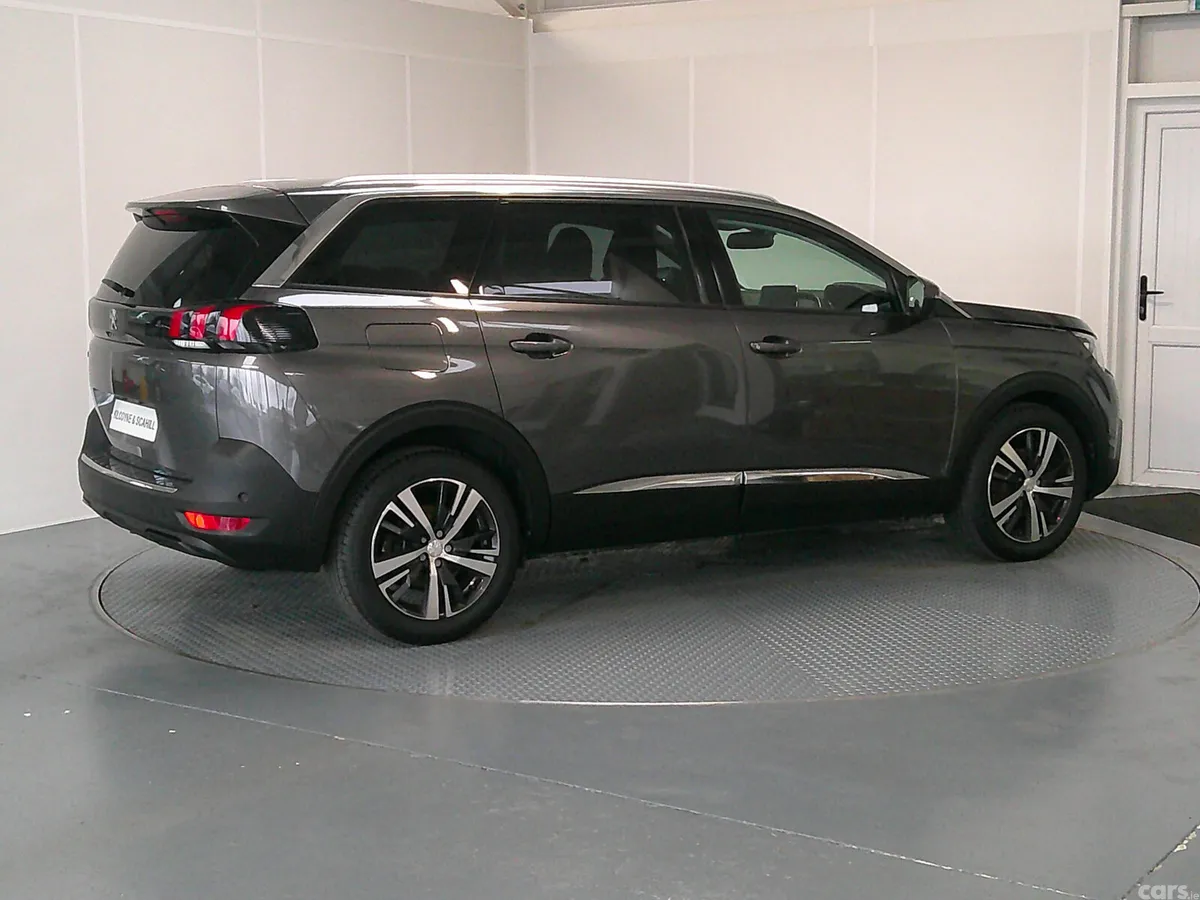 Peugeot 5008 SUV, Diesel, 2019, Grey