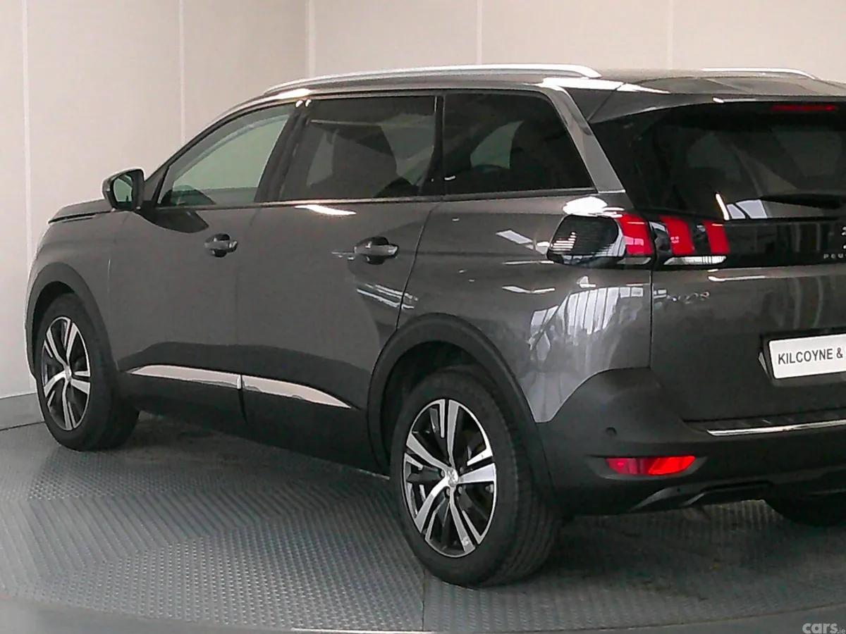 Peugeot 5008 SUV, Diesel, 2019, Grey