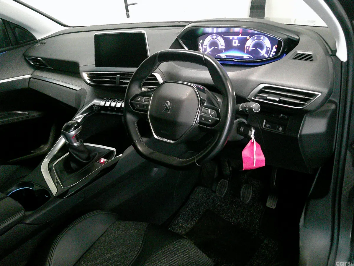 Peugeot 5008 SUV, Diesel, 2019, Grey