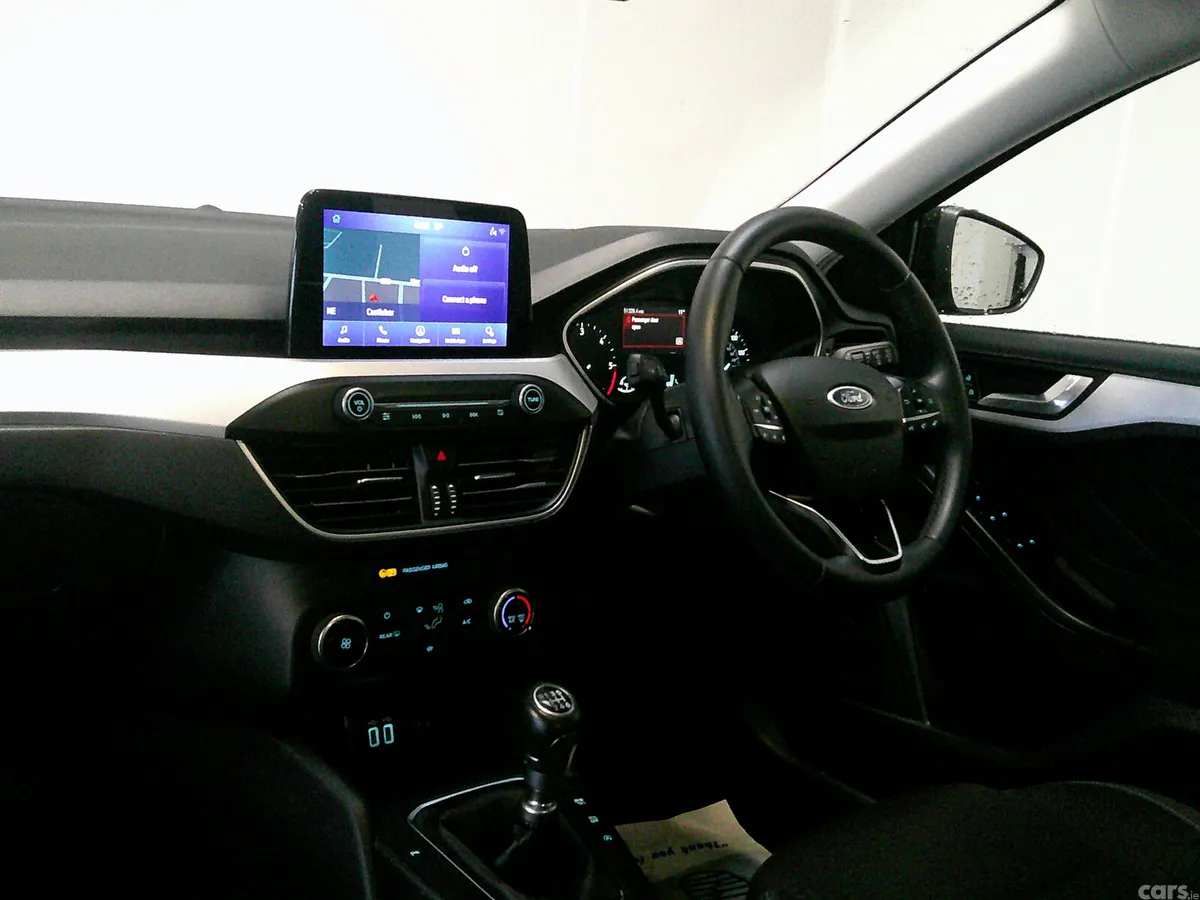 Ford Focus Hatchback, Diesel, 2021, Black