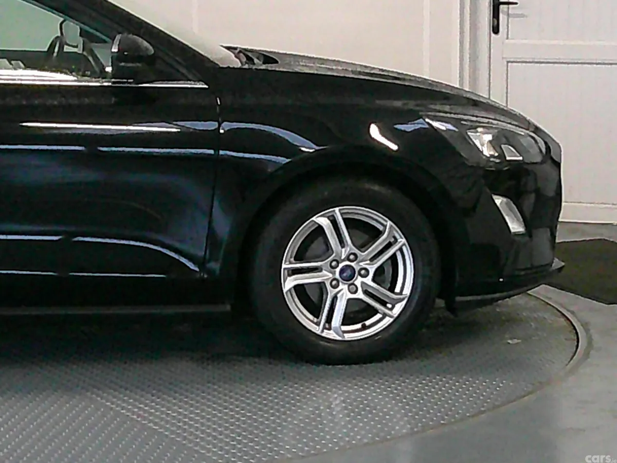 Ford Focus Hatchback, Diesel, 2021, Black