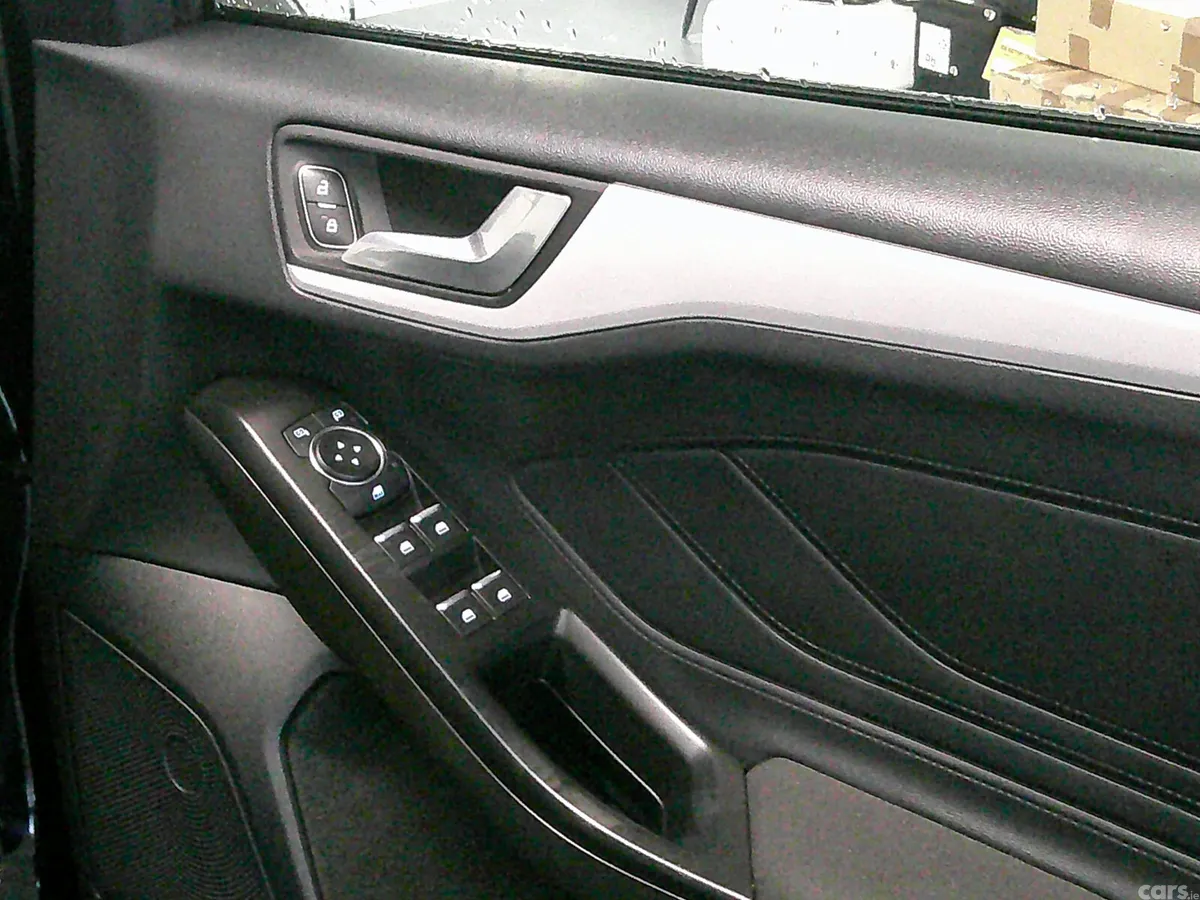Ford Focus Hatchback, Diesel, 2021, Black