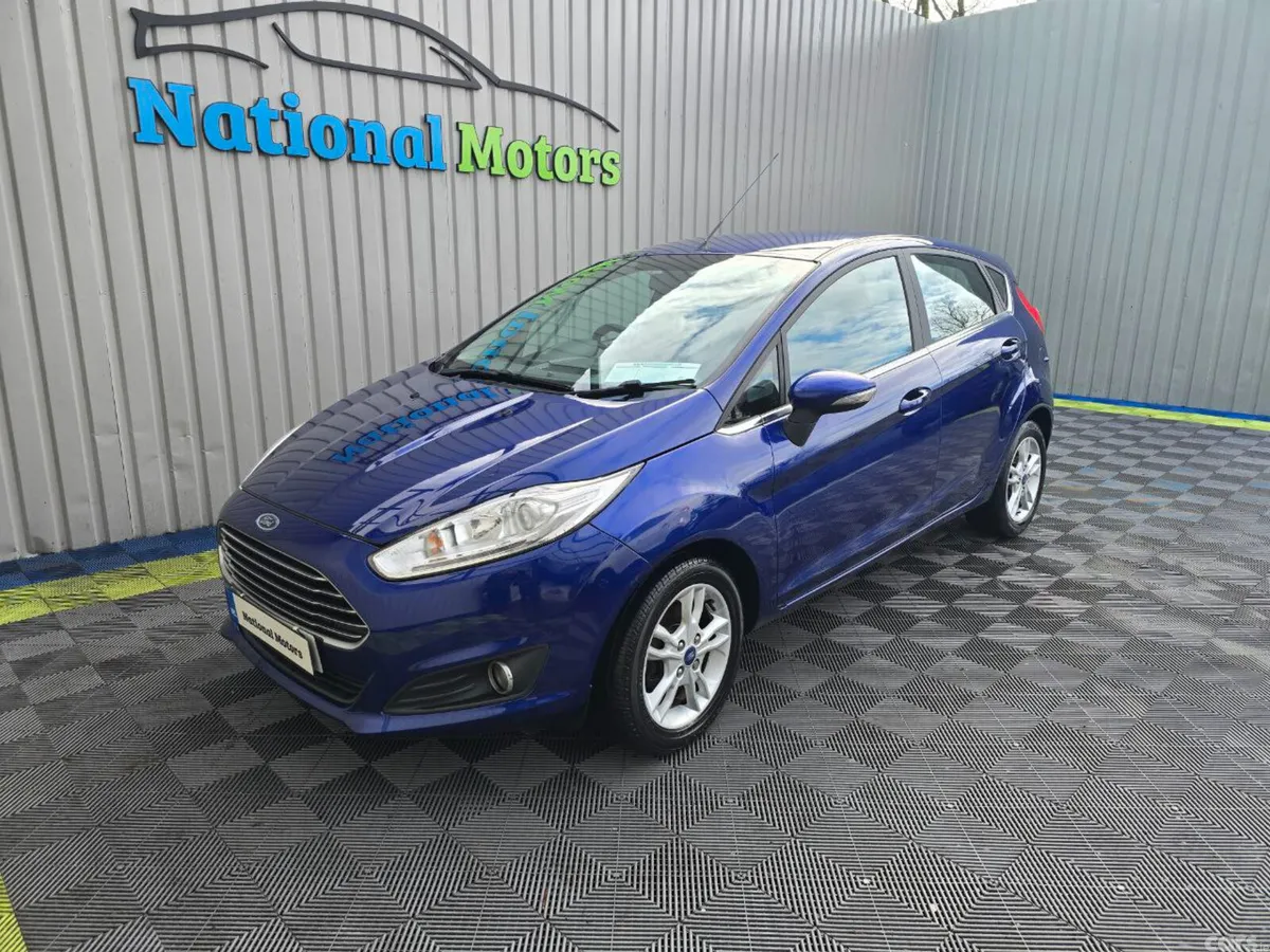 Ford Fiesta Hatchback, Petrol, 2017, Blue