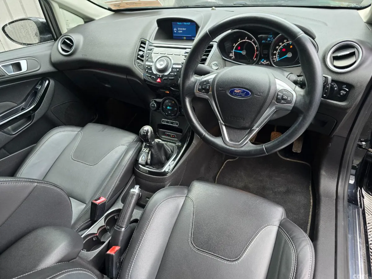 Ford Fiesta Hatchback, Petrol, 2017, Black