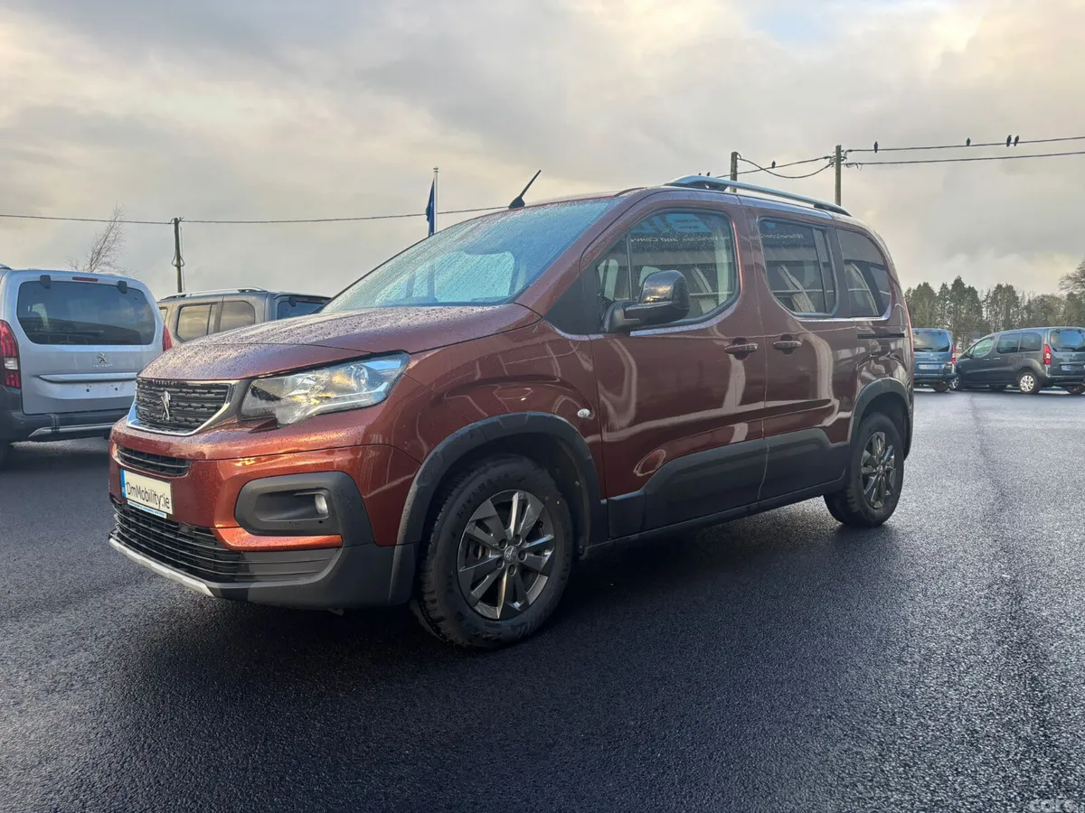 Peugeot Rifter MPV, Diesel, 2022, Orange