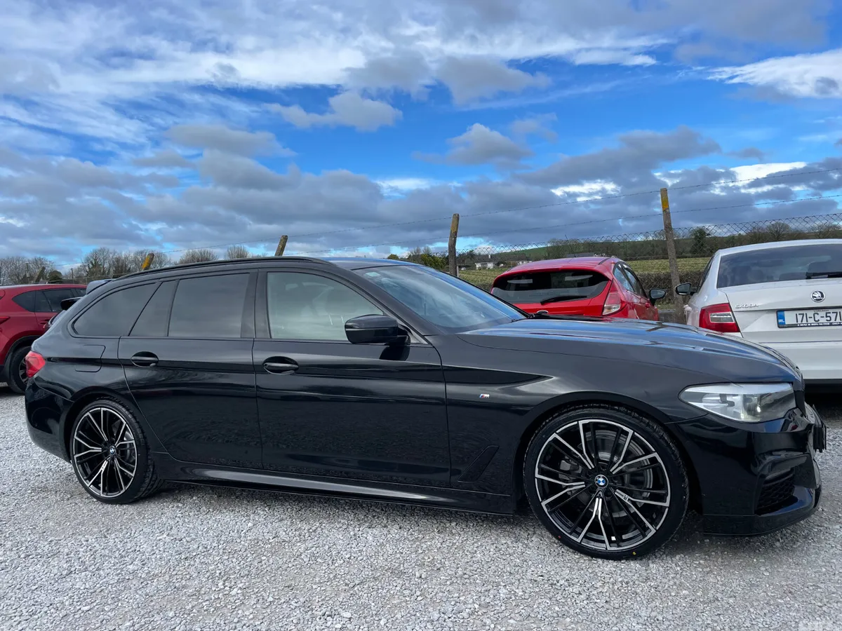 BMW 5-Series Estate, Diesel, 2019, Black