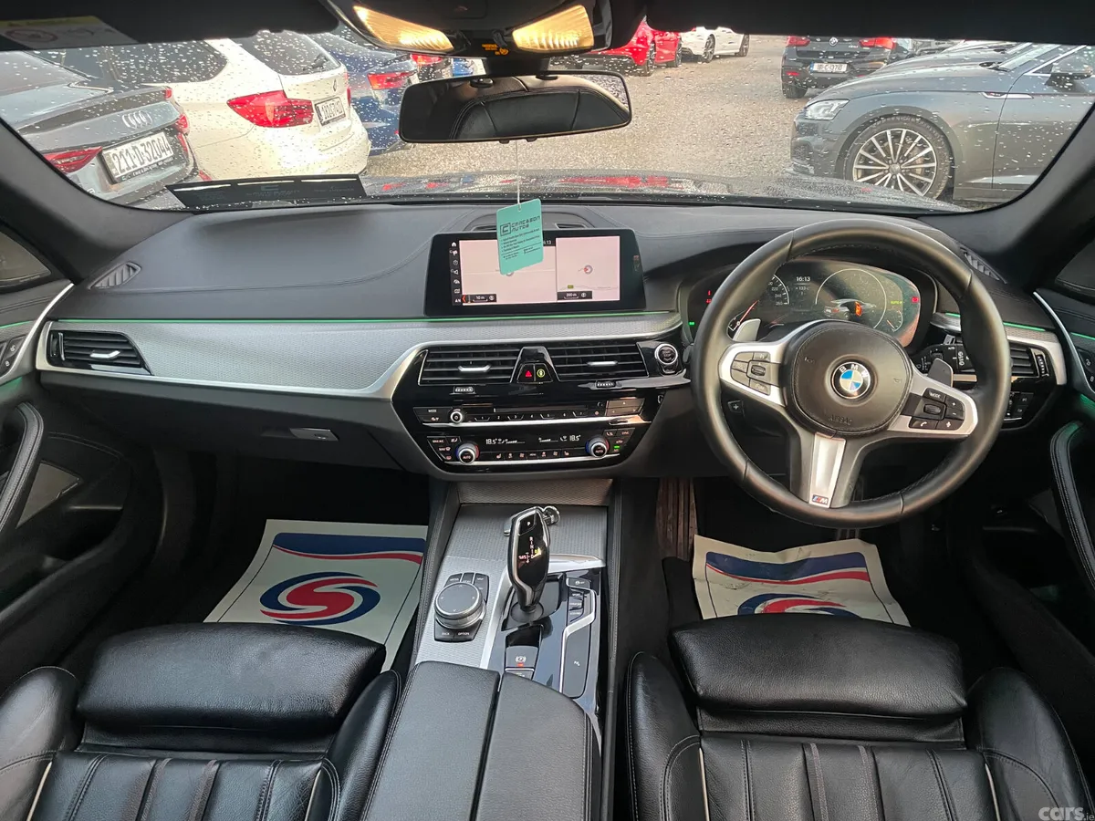 BMW 5-Series Estate, Diesel, 2019, Black