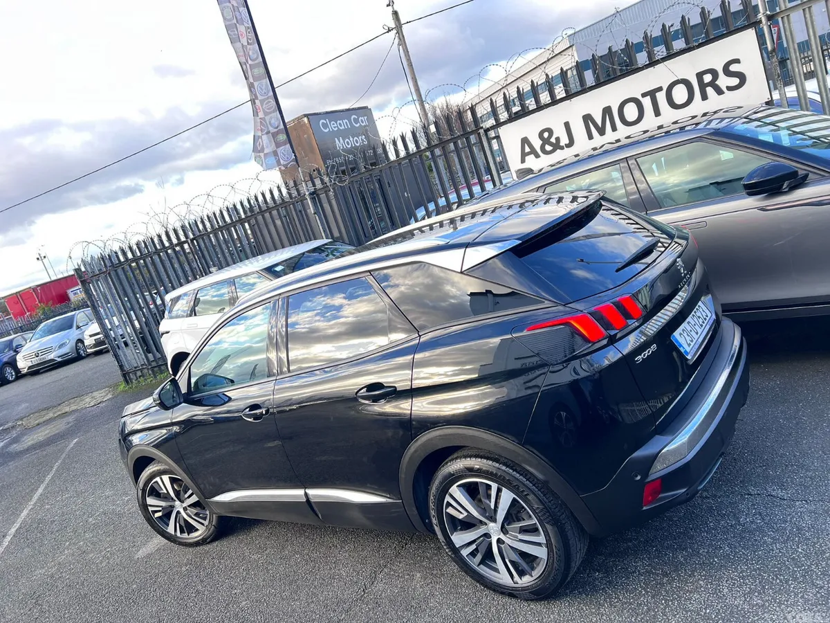 Peugeot 3008 MPV, Diesel, 2023, Black