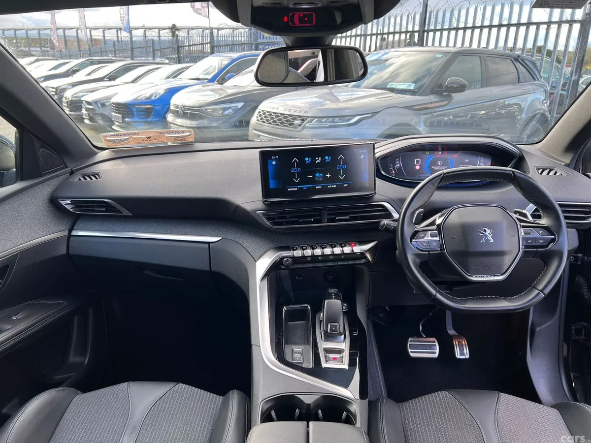 Peugeot 3008 MPV, Diesel, 2023, Black