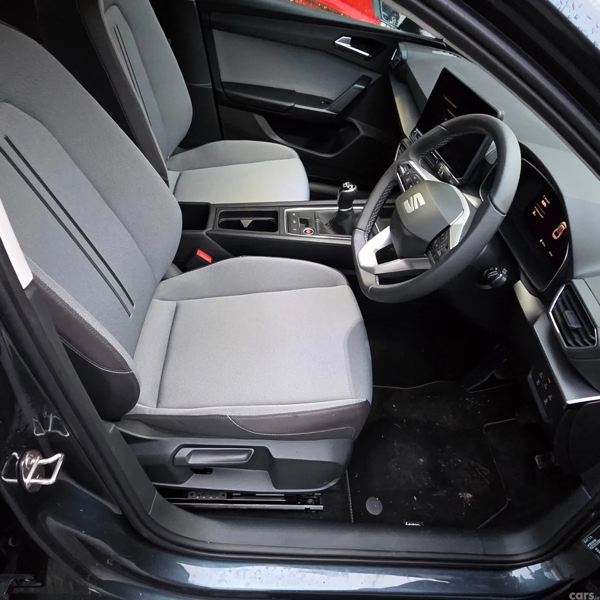 SEAT Leon Hatchback, Petrol, 2025, Grey