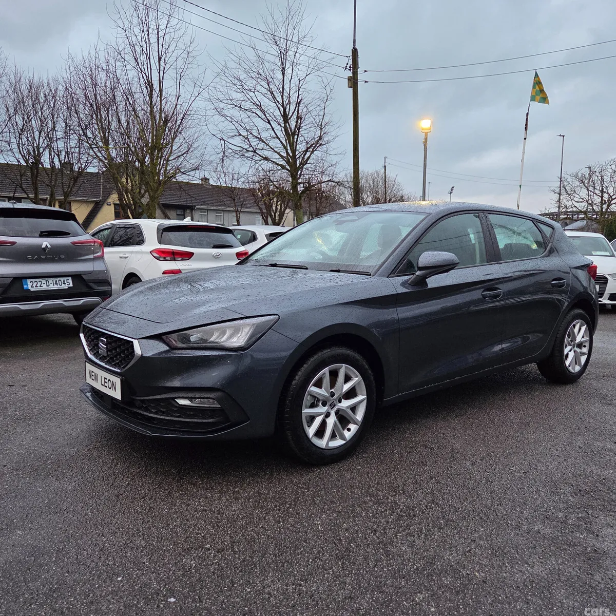 SEAT Leon Hatchback, Petrol, 2025, Grey