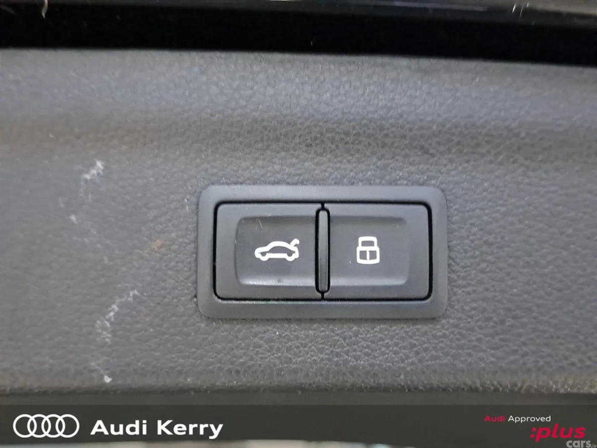 Audi Q3 SUV, Petrol Plug-in Hybrid, 2024, Black