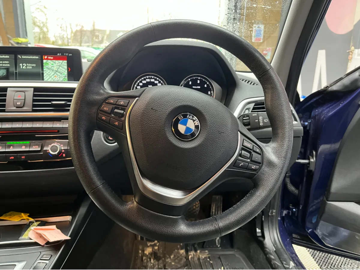 BMW 1-Series Hatchback, Diesel, 2018, Blue
