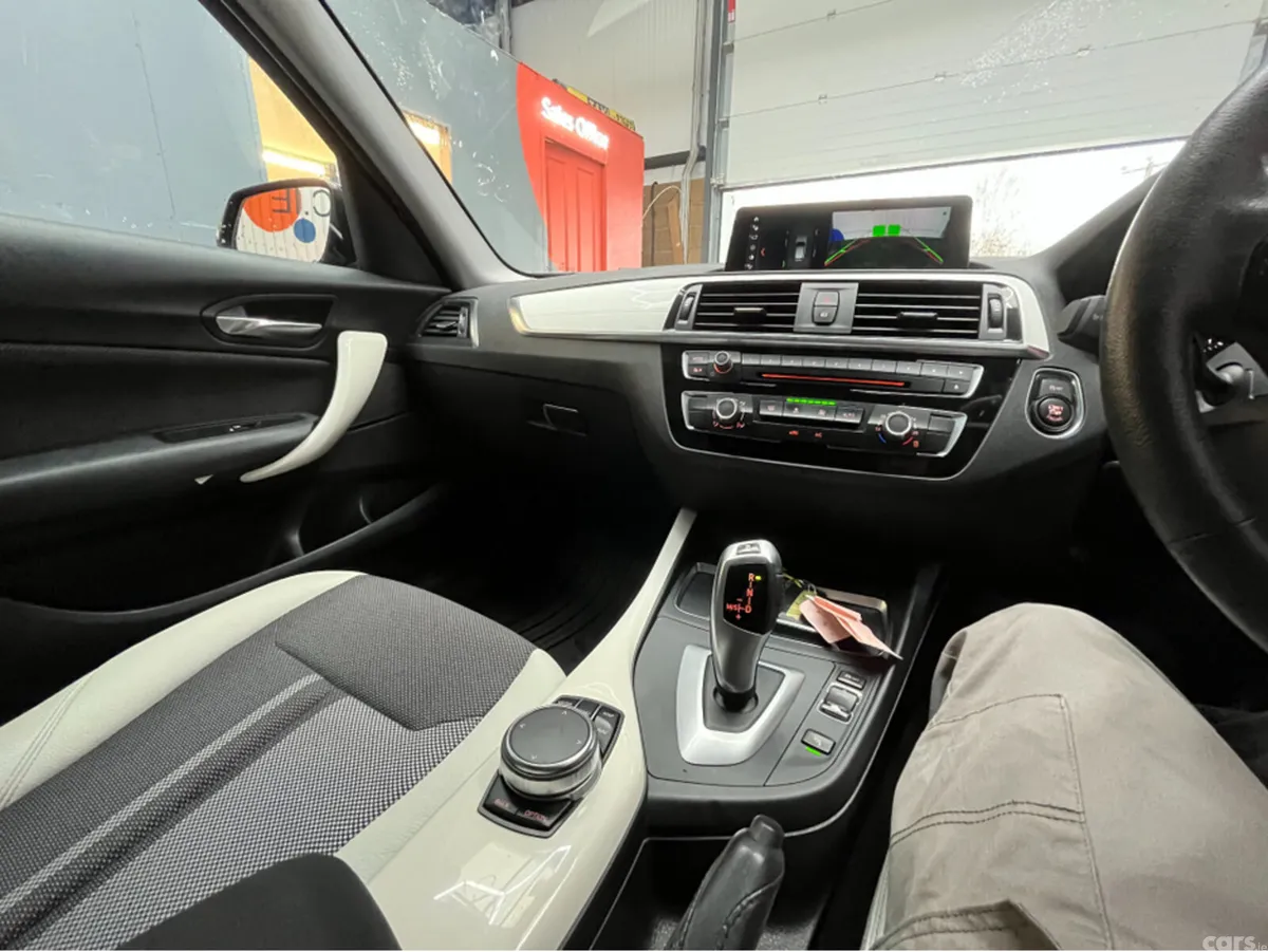 BMW 1-Series Hatchback, Diesel, 2018, Blue