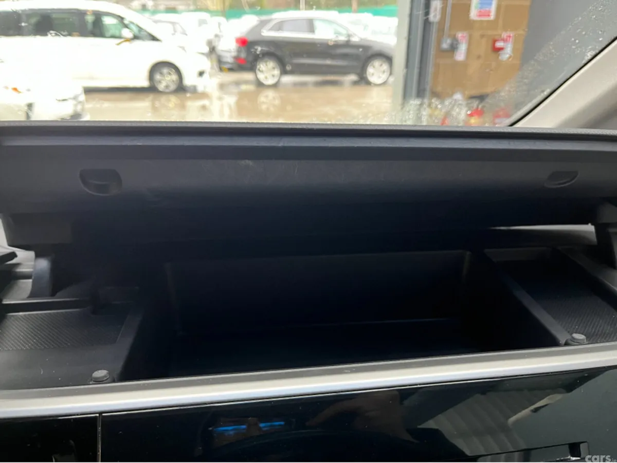 Honda Stepwagon MPV, Petrol Hybrid, 2020, Black