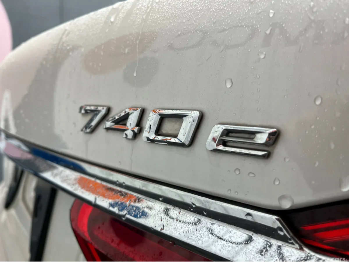 BMW 7-Series Saloon, Petrol Plug-in Hybrid, 2017, White