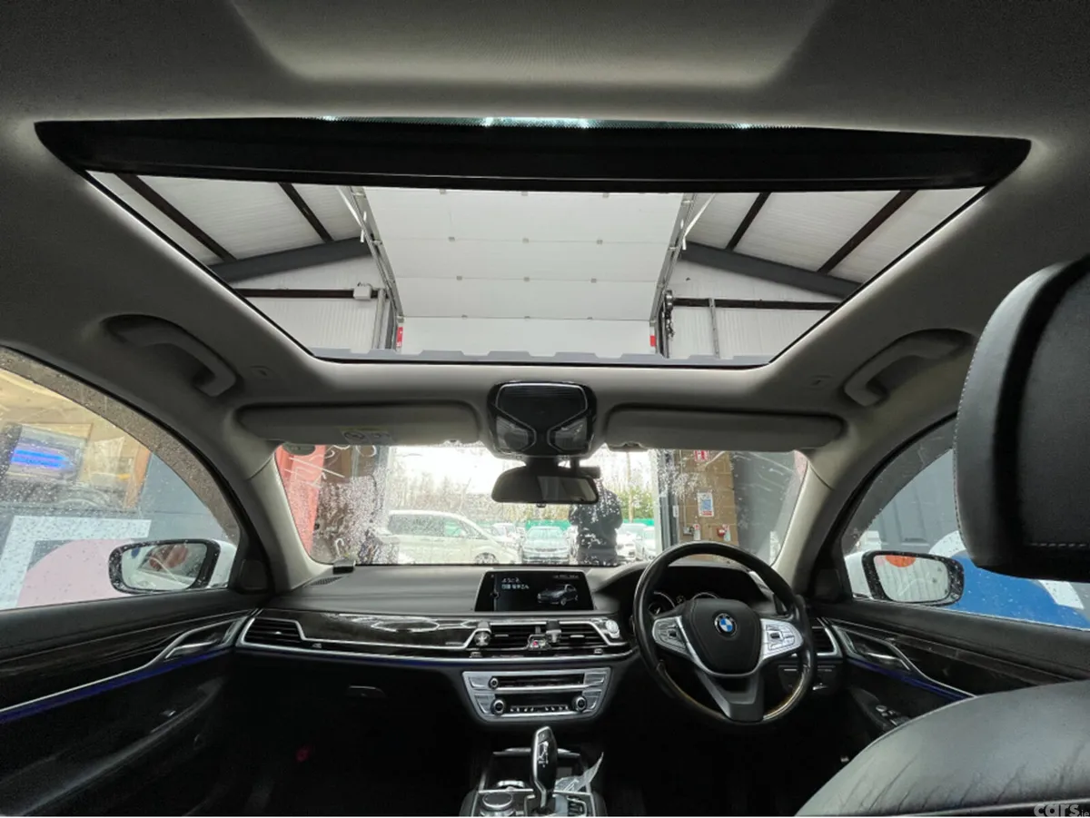 BMW 7-Series Saloon, Petrol Plug-in Hybrid, 2017, White