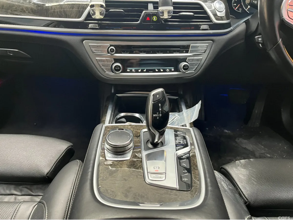 BMW 7-Series Saloon, Petrol Plug-in Hybrid, 2017, White