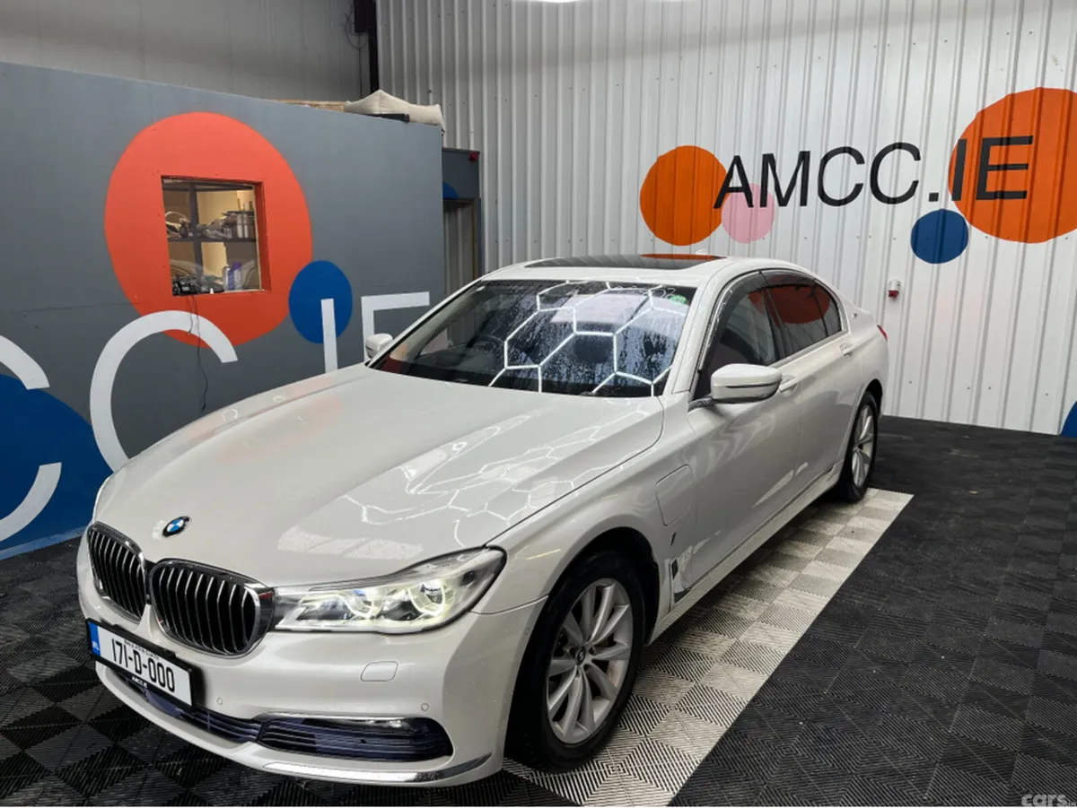 BMW 7-Series Saloon, Petrol Plug-in Hybrid, 2017, White