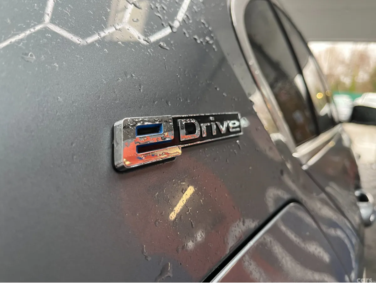 BMW 5-Series Saloon, Petrol Plug-in Hybrid, 2018, Grey