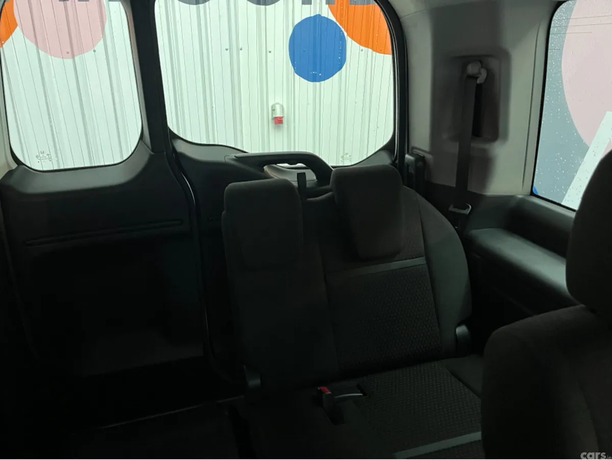 Honda Stepwagon MPV, Petrol Hybrid, 2020, White