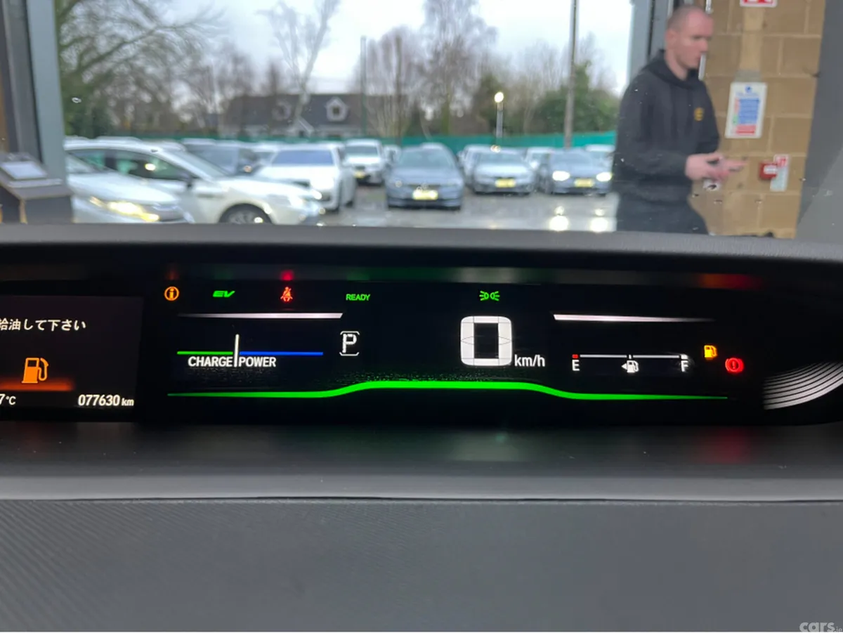 Honda Stepwagon MPV, Petrol Hybrid, 2020, White