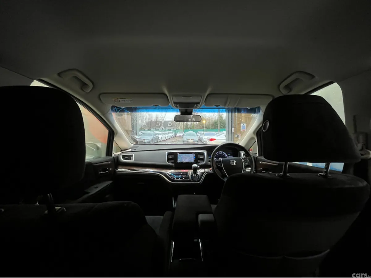 Honda Odyssey MPV, Petrol Hybrid, 2018, White