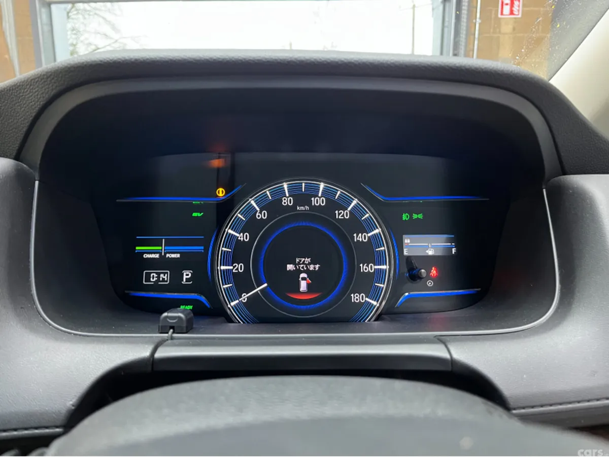 Honda Odyssey MPV, Petrol Hybrid, 2018, White