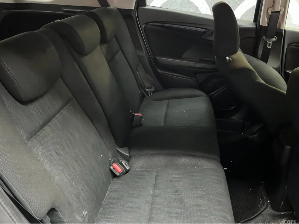 Honda Shuttle MPV, Petrol Hybrid, 2022, Silver