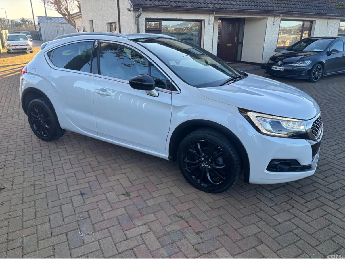 Citroen DS 4 Hatchback, Diesel, 2019, White