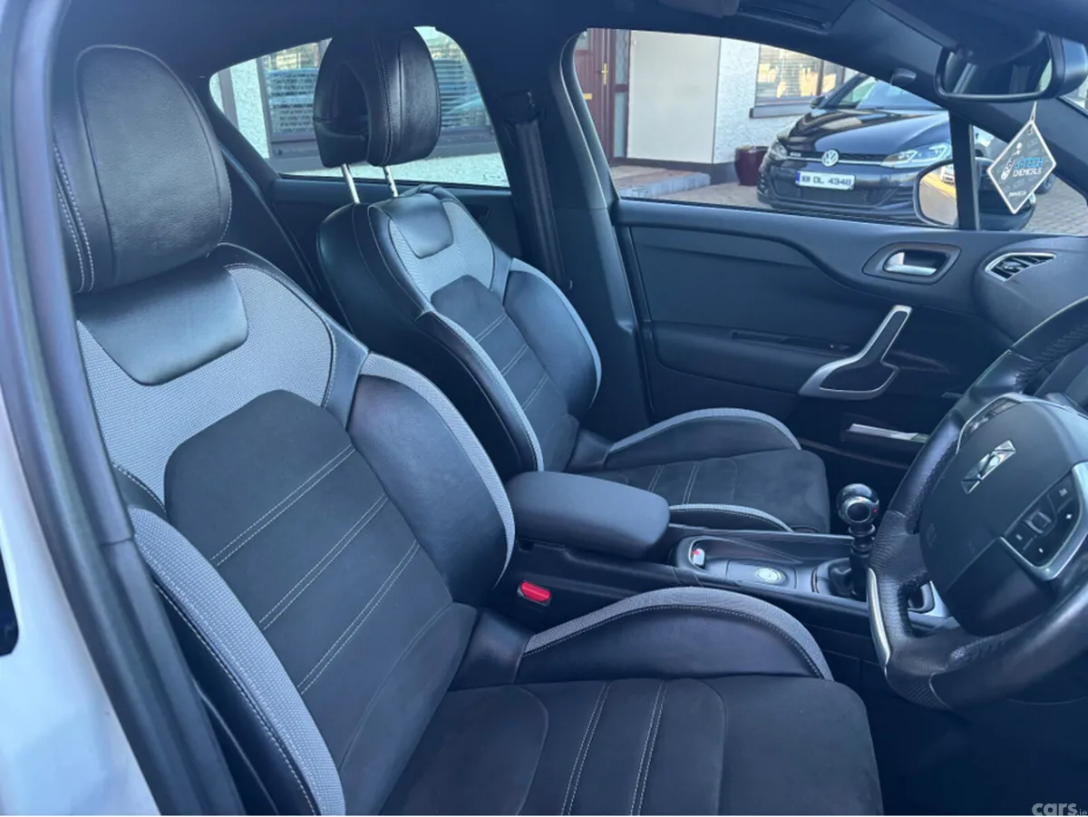 Citroen DS 4 Hatchback, Diesel, 2019, White