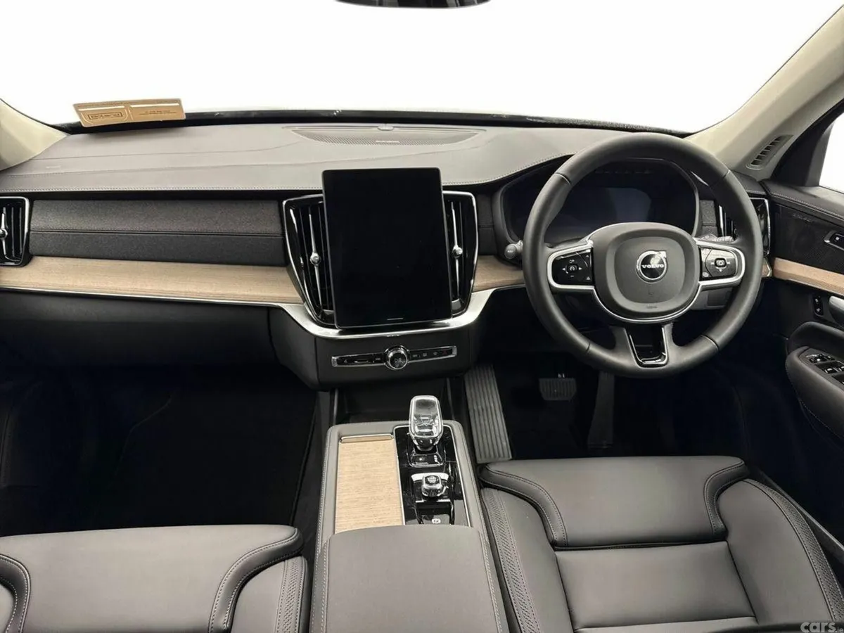 Volvo XC90 SUV, Petrol Plug-in Hybrid, 2026, Black