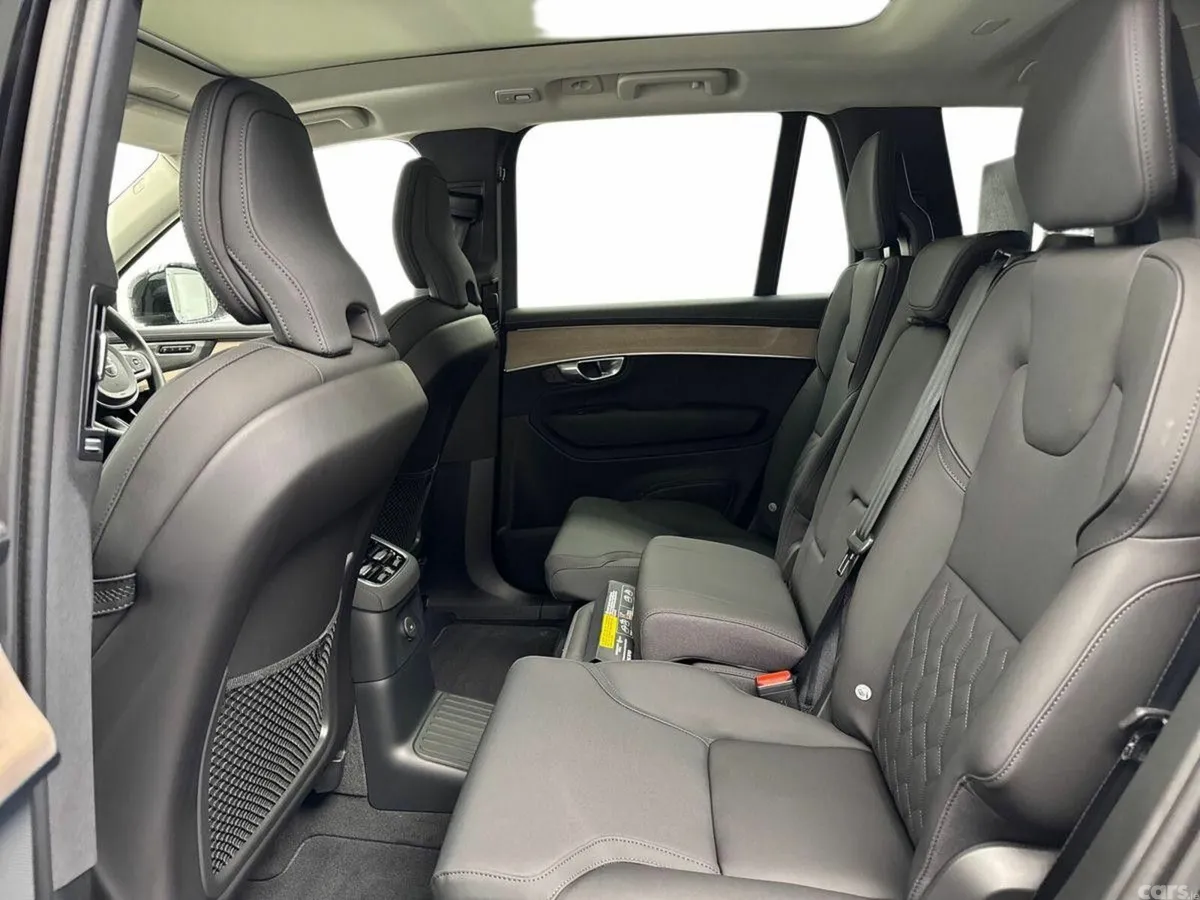 Volvo XC90 SUV, Petrol Plug-in Hybrid, 2026, Black