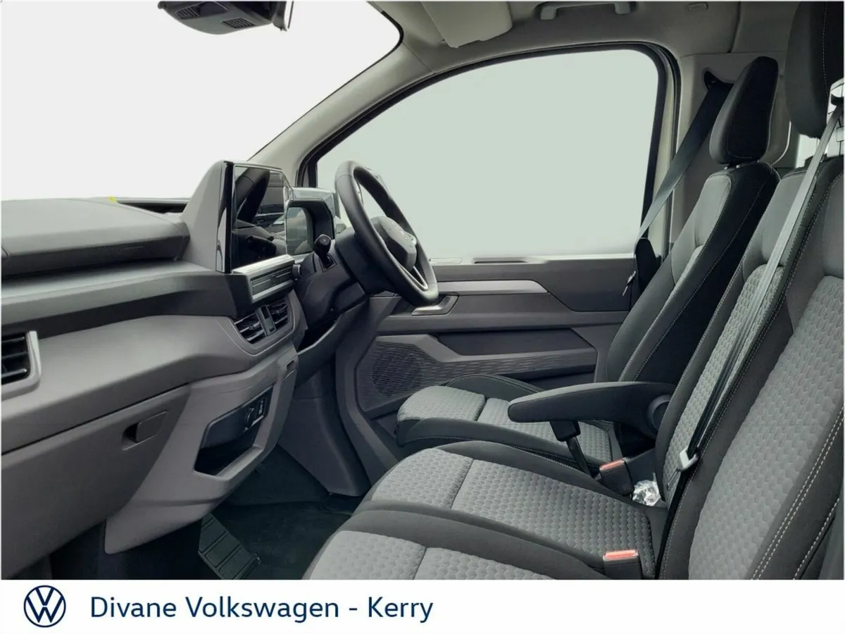 Volkswagen Caravelle MPV, Electric, 2026, Silver