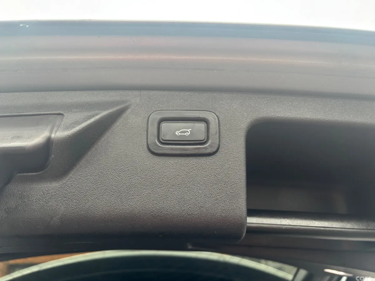 Land Rover Discovery Sport SUV, Petrol Plug-in Hybrid, 2021, Grey