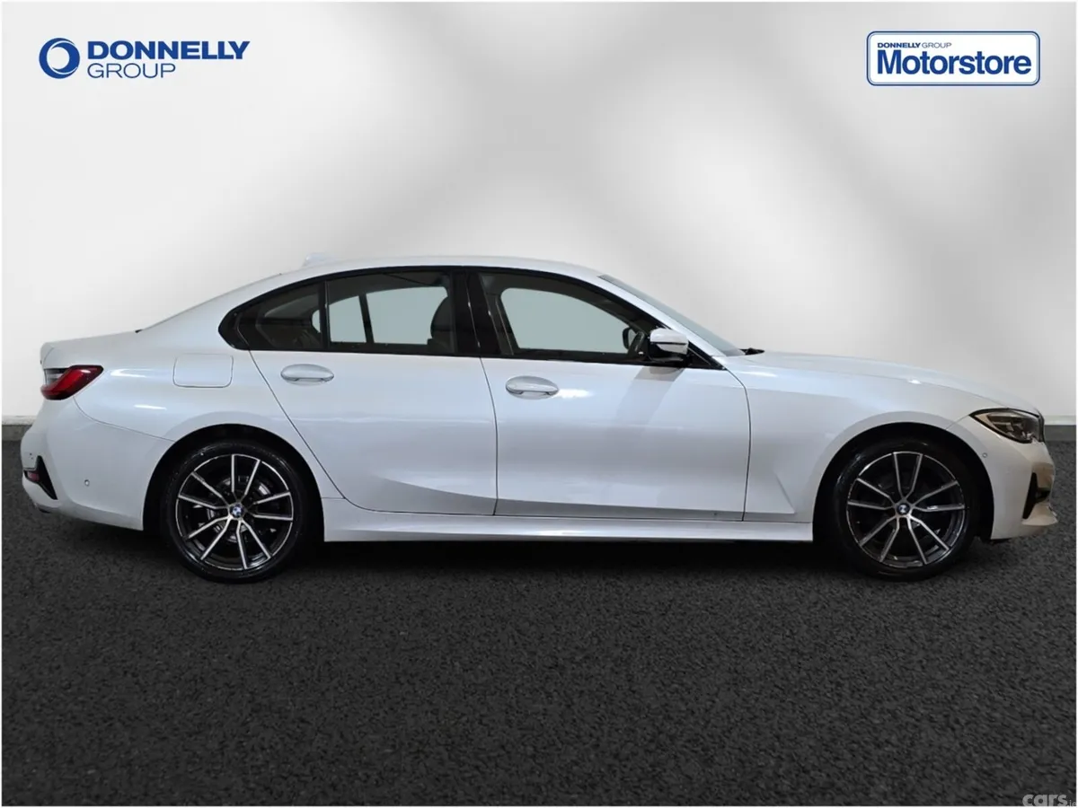 BMW 3-Series Saloon, Diesel, 2019, White