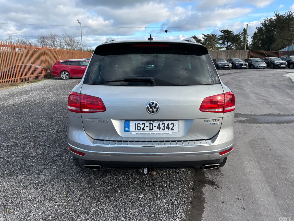 Volkswagen Touareg SUV, Diesel, 2016, Silver