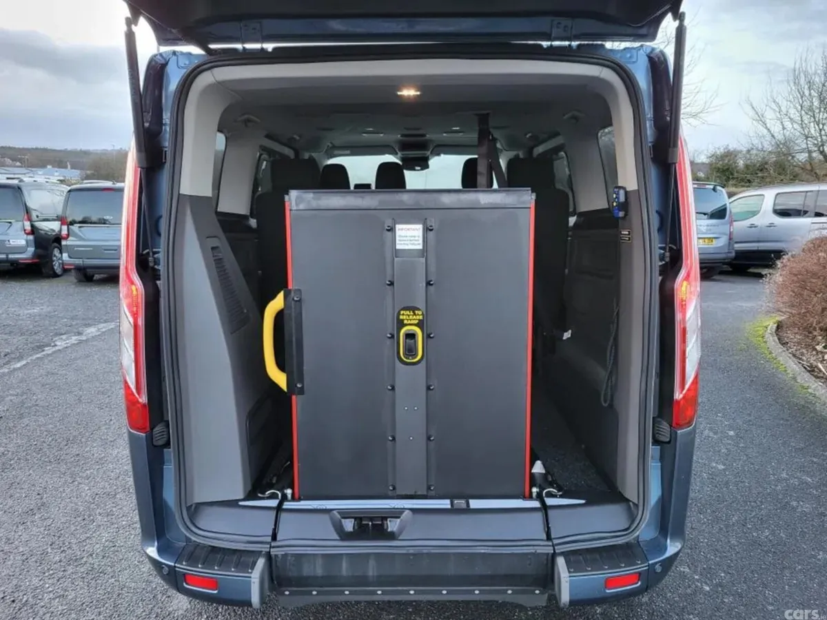 Ford Tourneo Custom MPV, Diesel, 2022, Blue
