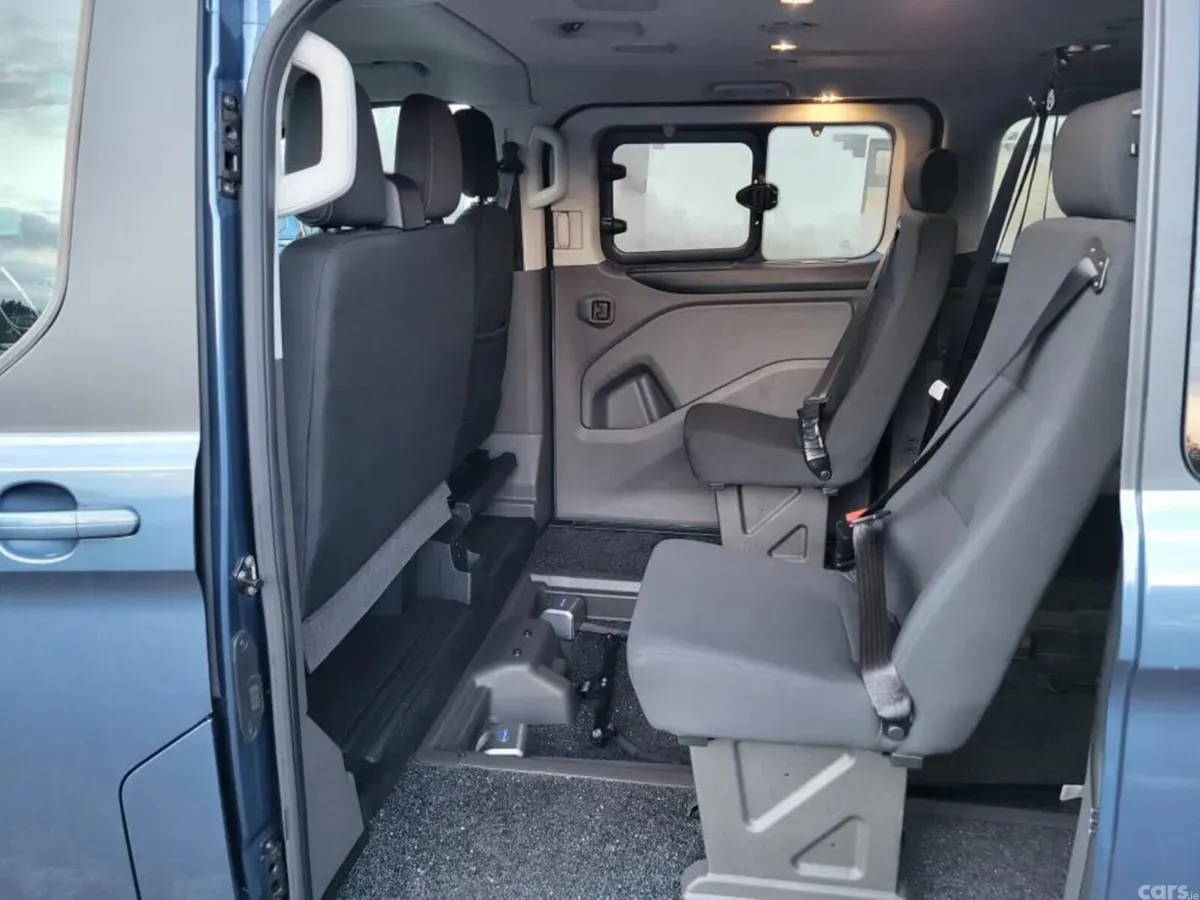 Ford Tourneo Custom MPV, Diesel, 2022, Blue