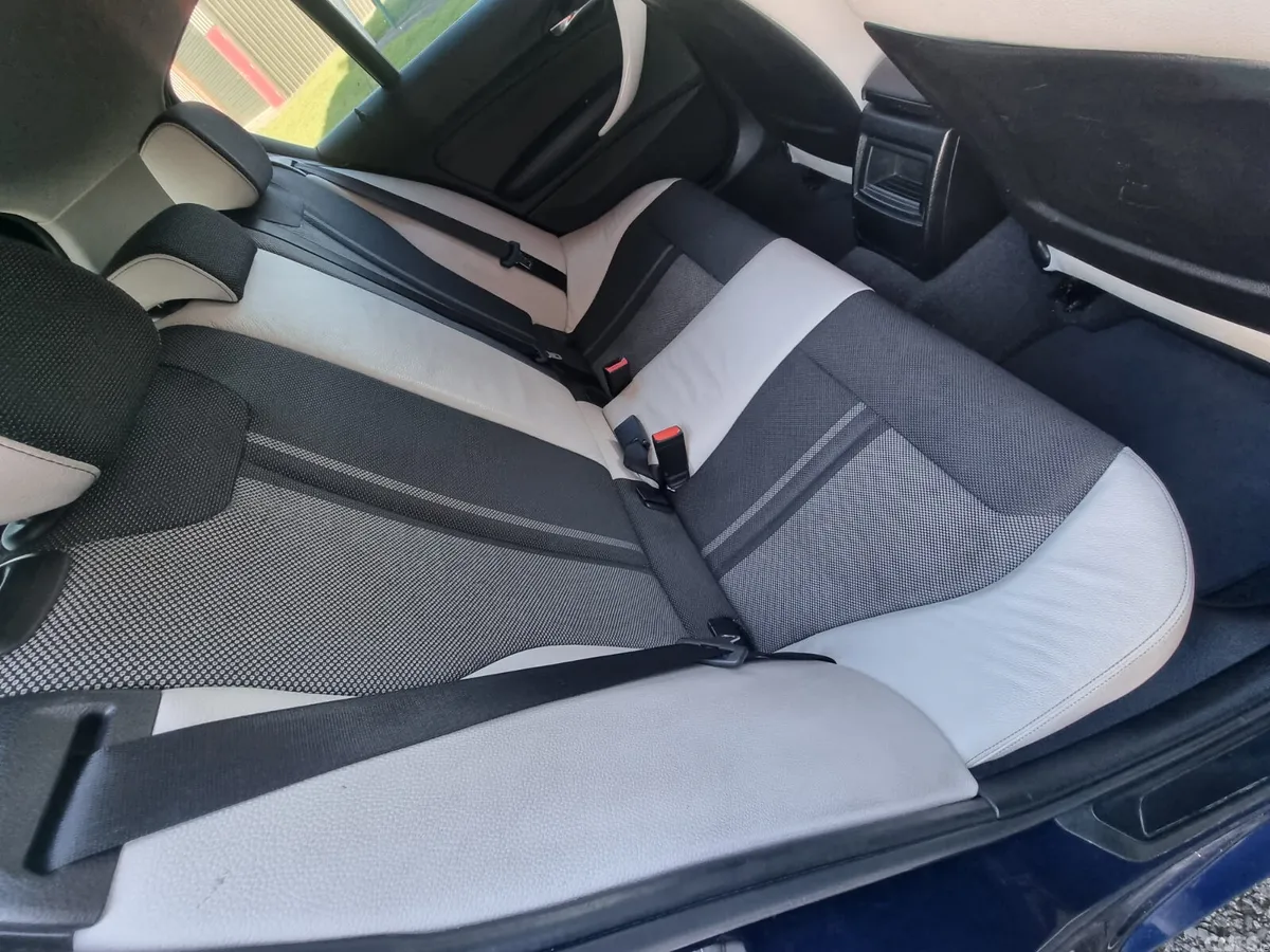 BMW 1-Series Hatchback, Petrol, 2016, Blue