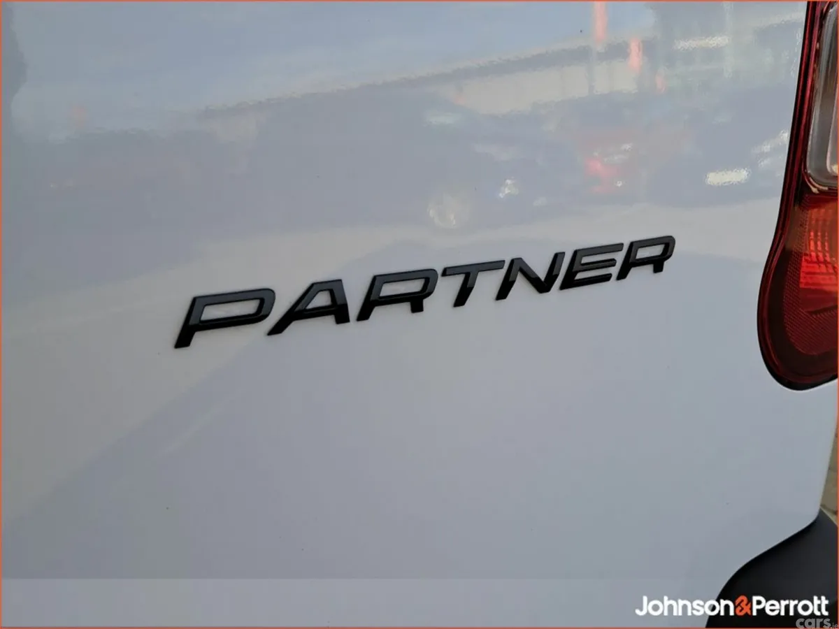 Peugeot Partner MPV, Diesel, 2026, White