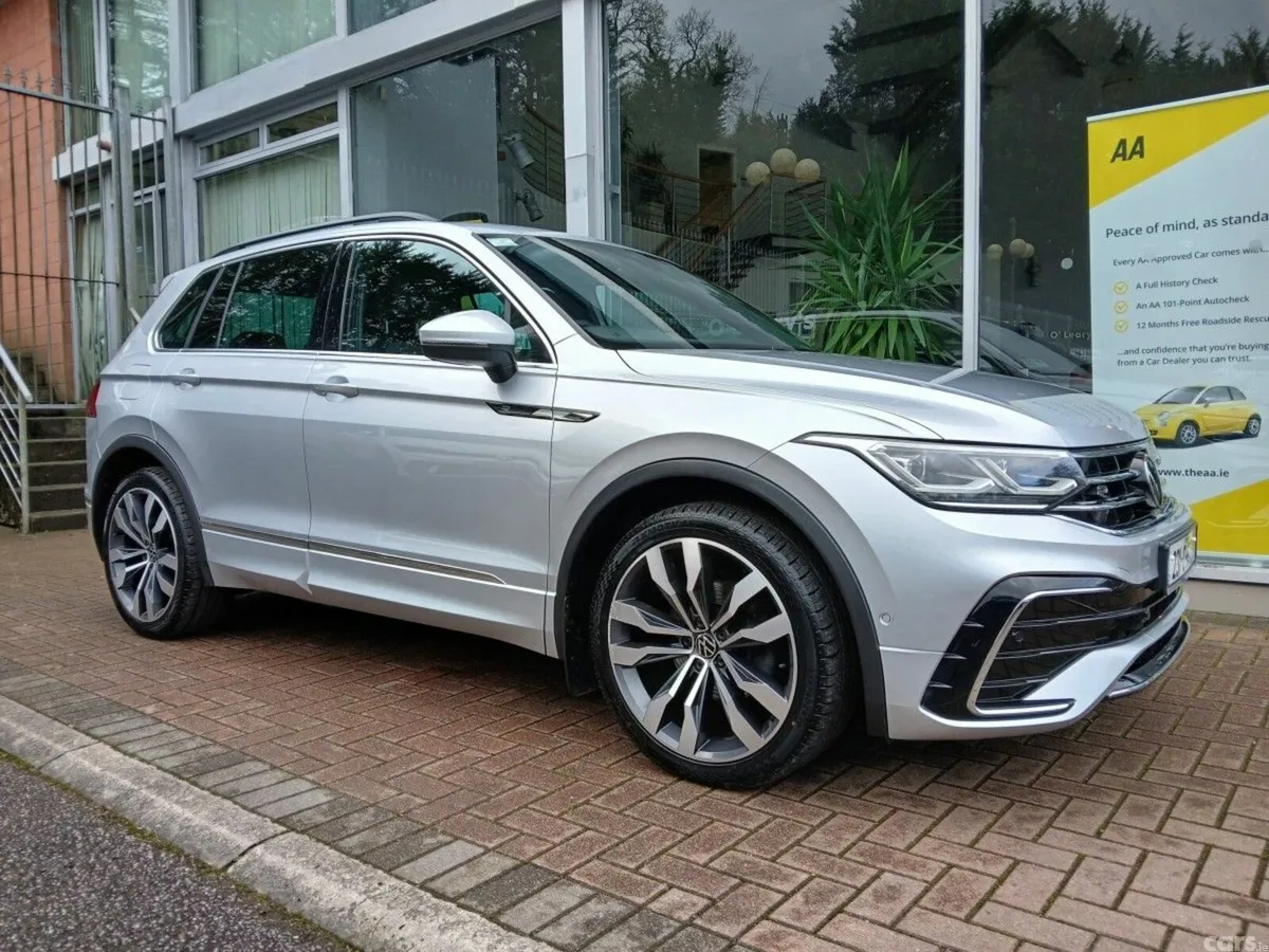 Volkswagen Tiguan SUV, Diesel, 2023, Silver