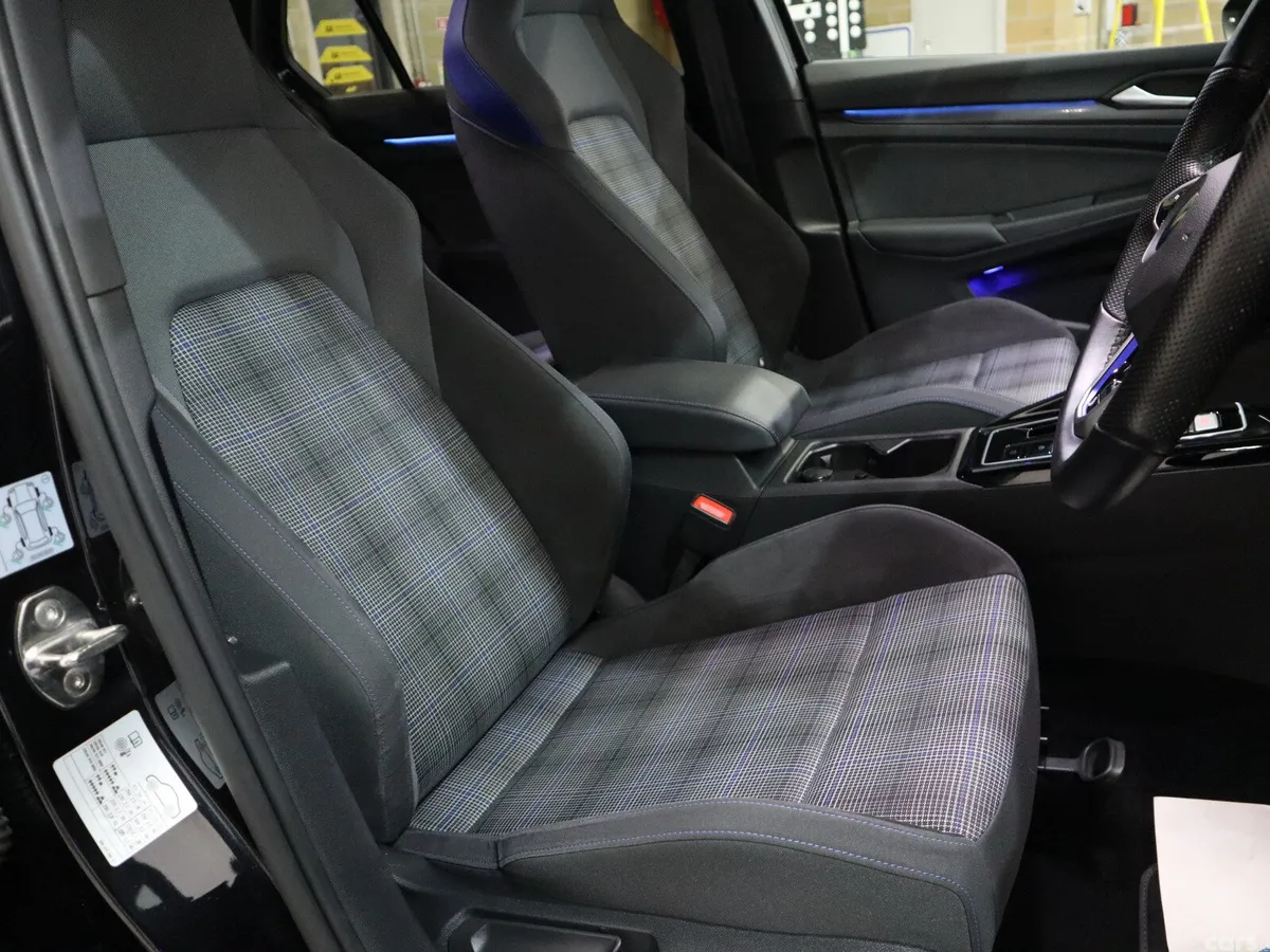 Volkswagen Golf Hatchback, Petrol Hybrid, 2023, Black
