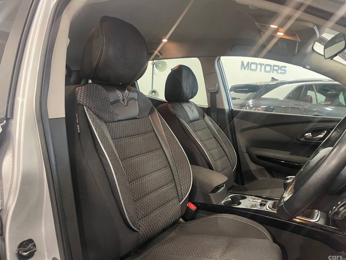 Renault Kadjar SUV, Diesel, 2016, Silver