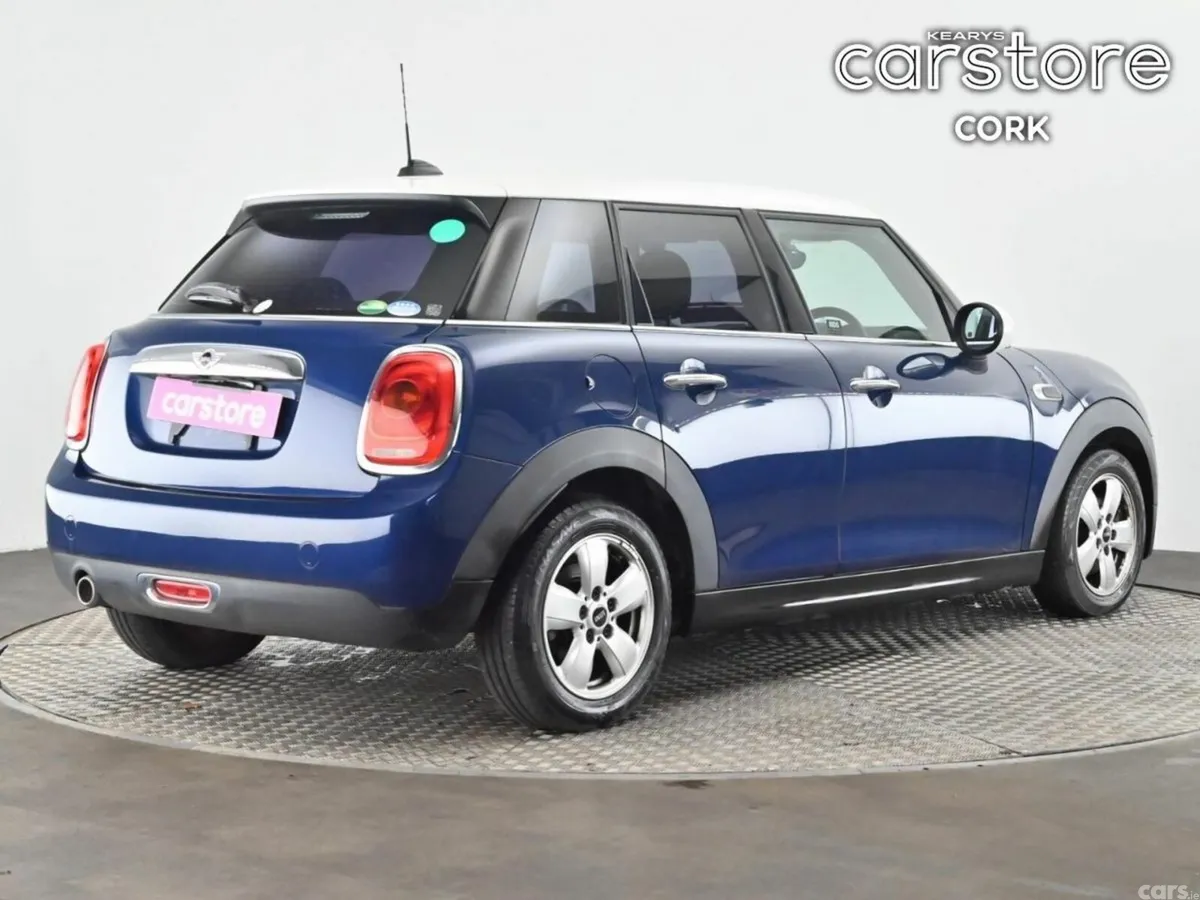 Mini Cooper Hatchback, Petrol, 2018, Blue