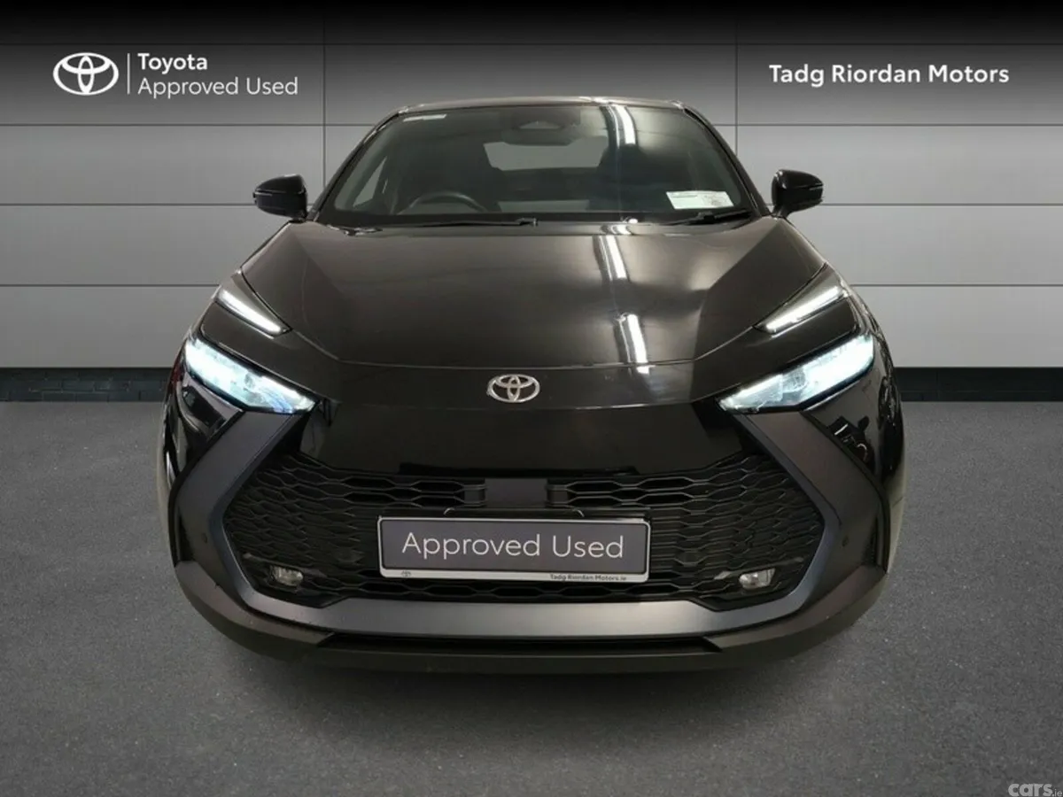 Toyota C-HR SUV, Petrol Hybrid, 2024, Black