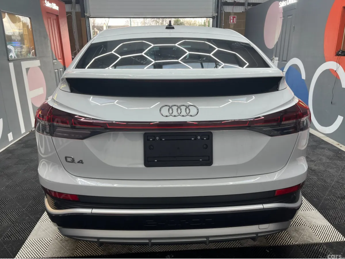 Audi Q4 e-tron SUV, Electric, 2023, White